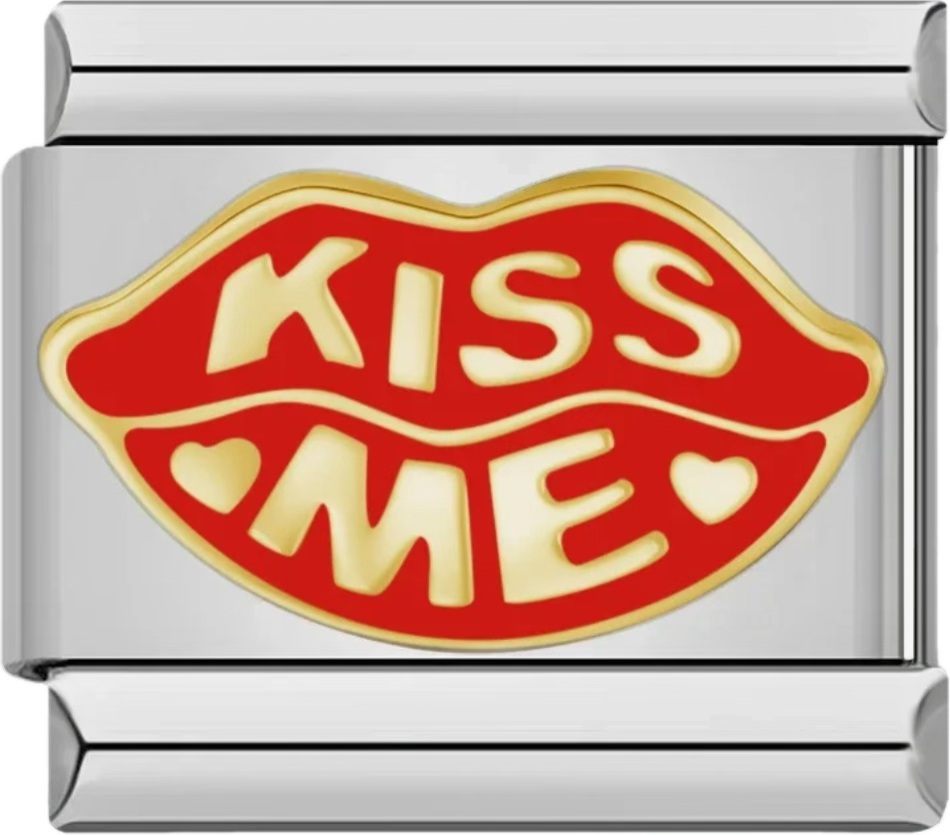 CHARM FRASE KISS ME